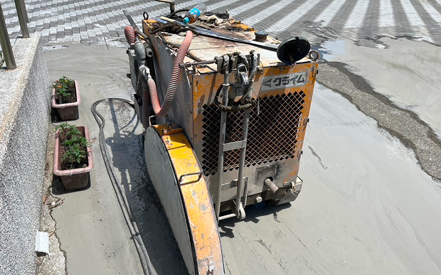 道路カッター工事